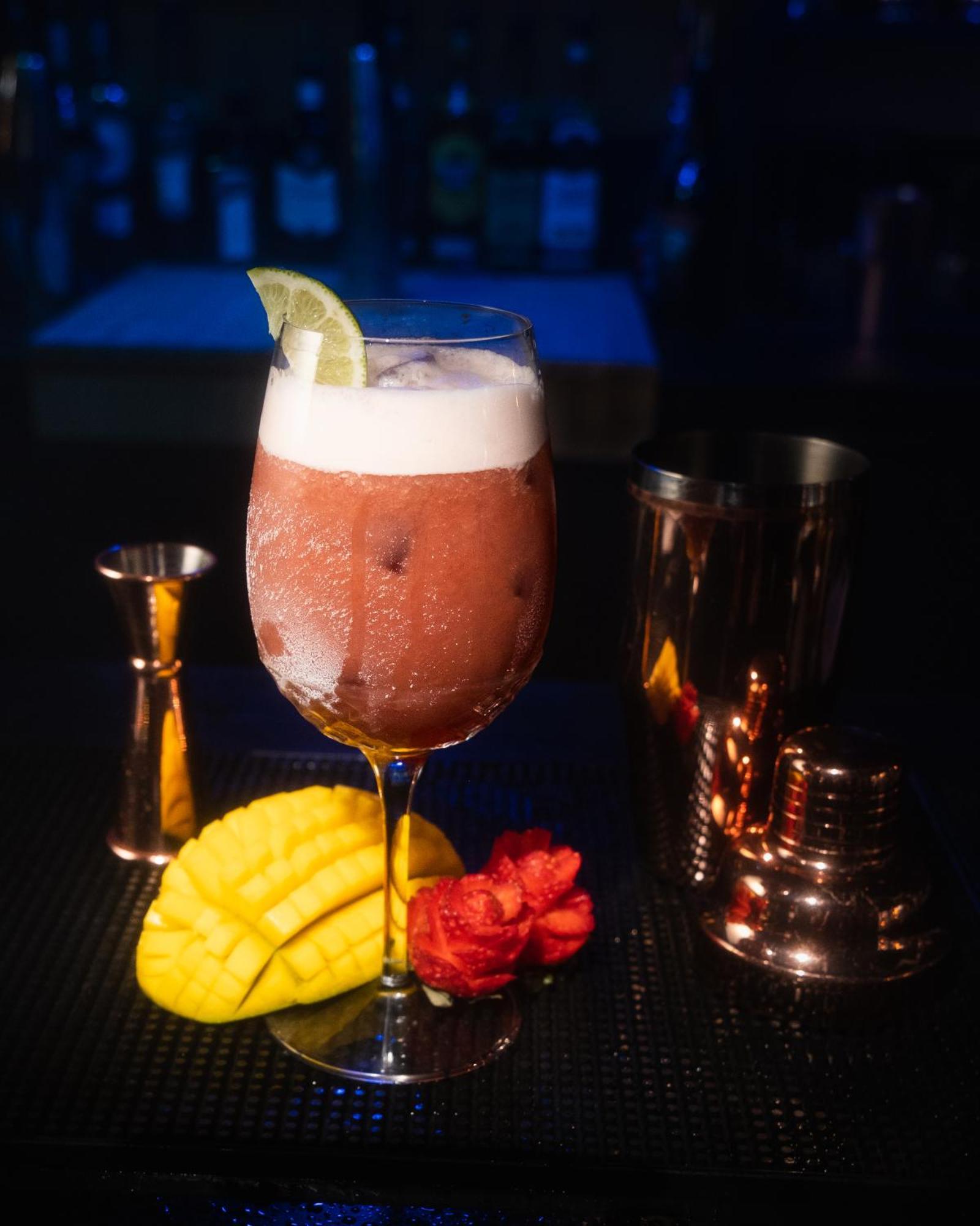 Le Central Hotel-Bar Олорон-Сент-Мари Экстерьер фото